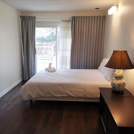 Private Rooms In House In North York Shared Kitchen Toronto Ngoại thất bức ảnh