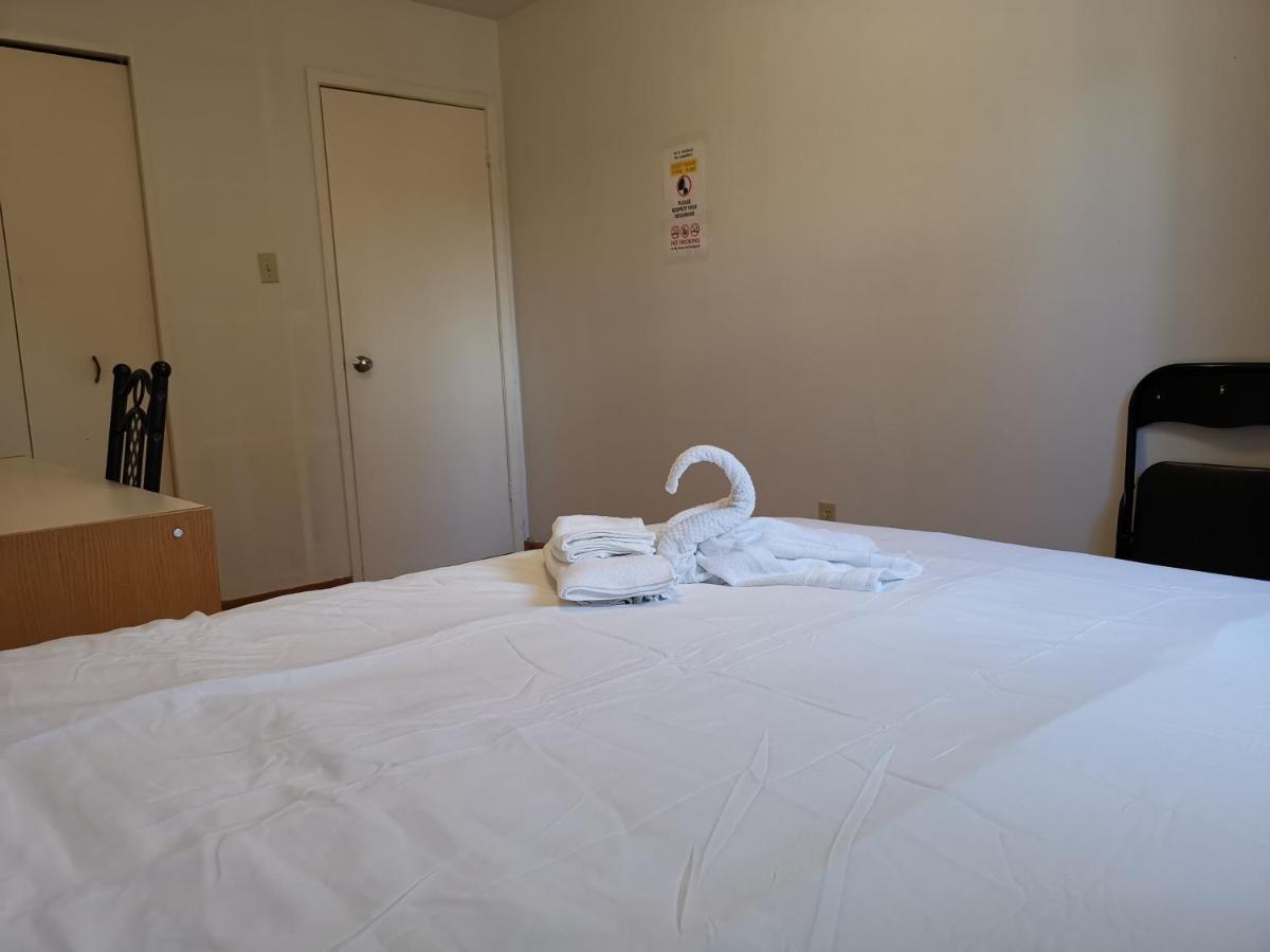 Private Rooms In House In North York Shared Kitchen Toronto Ngoại thất bức ảnh