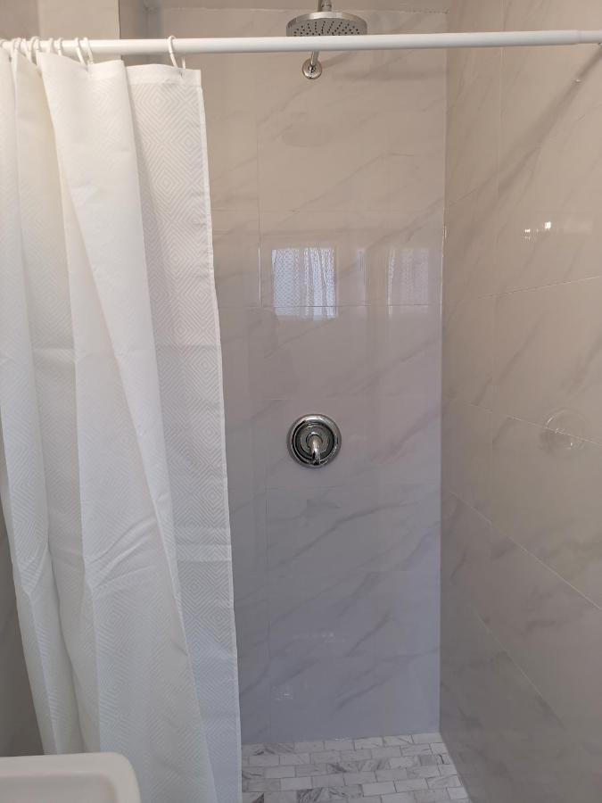 Private Rooms In House In North York Shared Kitchen Toronto Ngoại thất bức ảnh